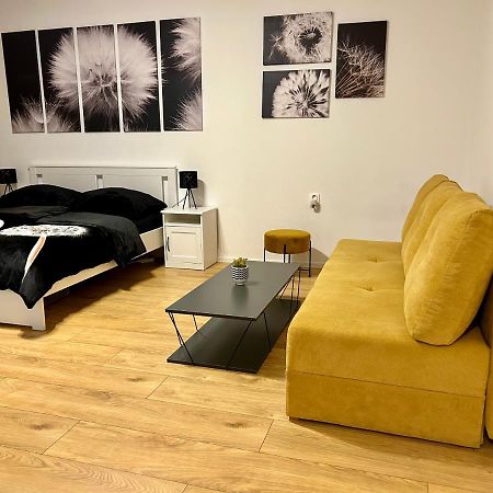 Studio Apartment Dandelion Bratislava Exterior photo